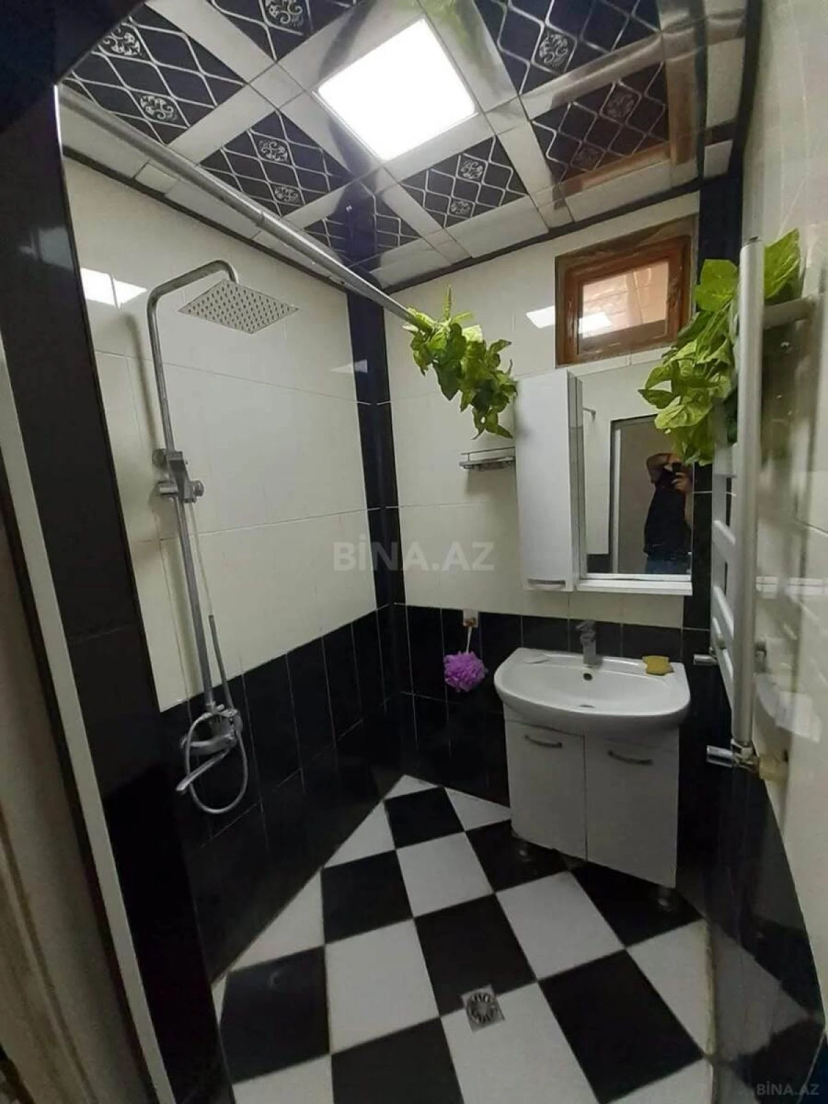 Kirayə verilir 2 otaqlı mənzil 49 m²