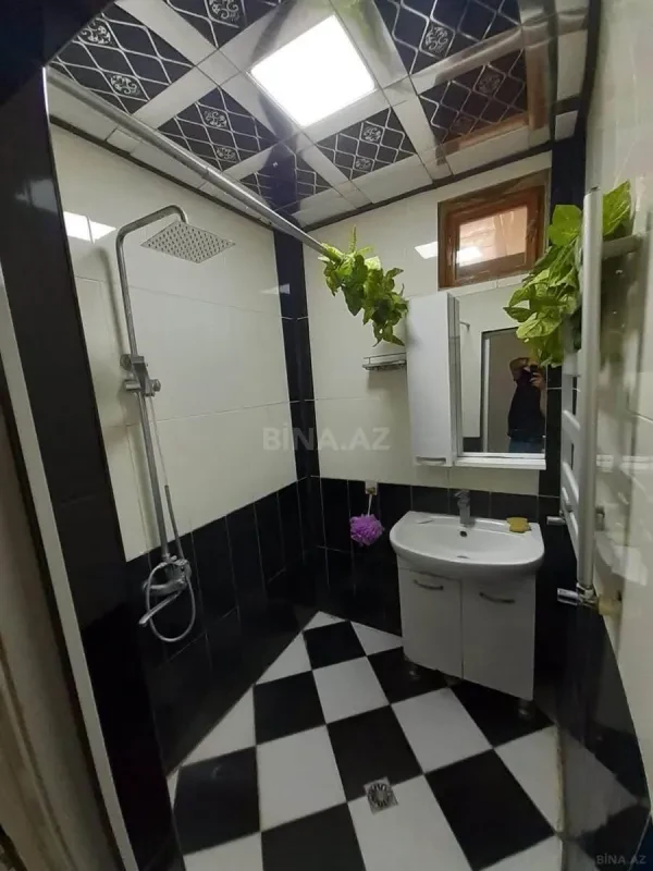 Kirayə verilir 2 otaqlı mənzil 49 m²