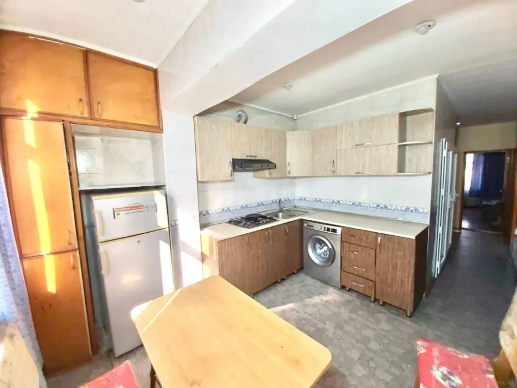 Satılır 3 otaqlı mənzil 80 m²