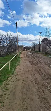 Satılır torpaq sahəsi 2 m²