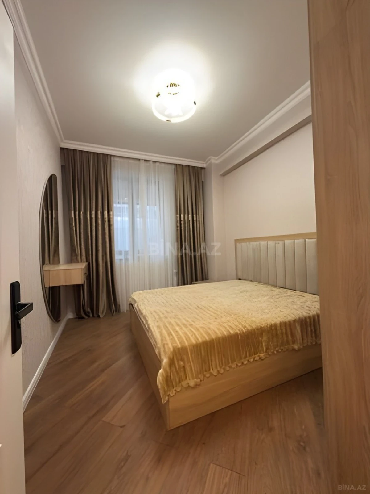 Kirayə verilir 2 otaqlı mənzil 60 m²