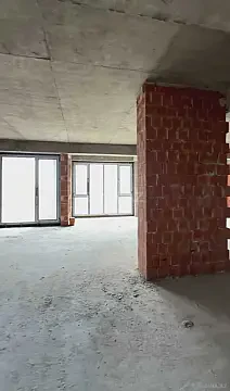 Satılır 3 otaqlı mənzil 147 m²