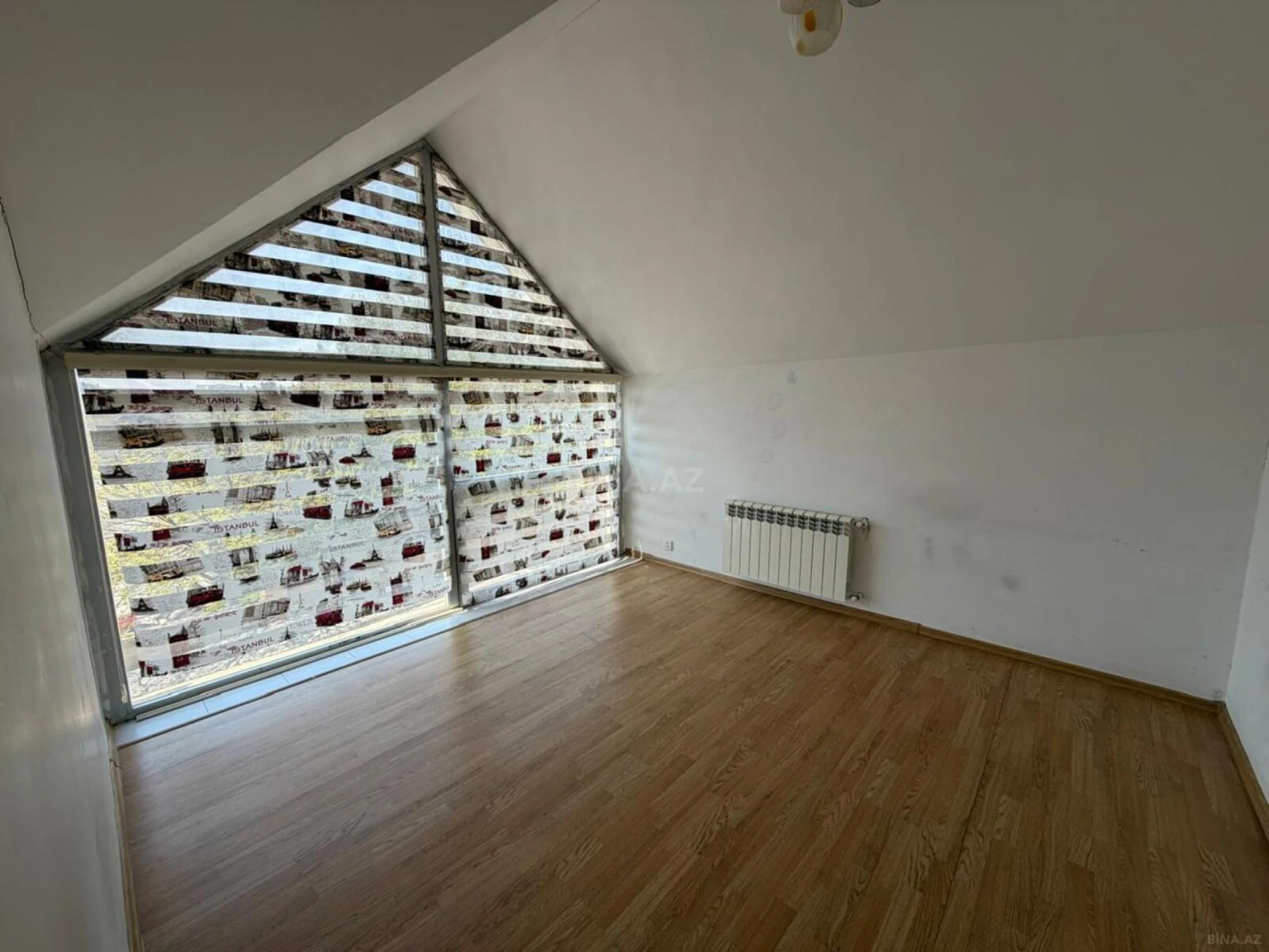 Satılır obyekt 300 m²