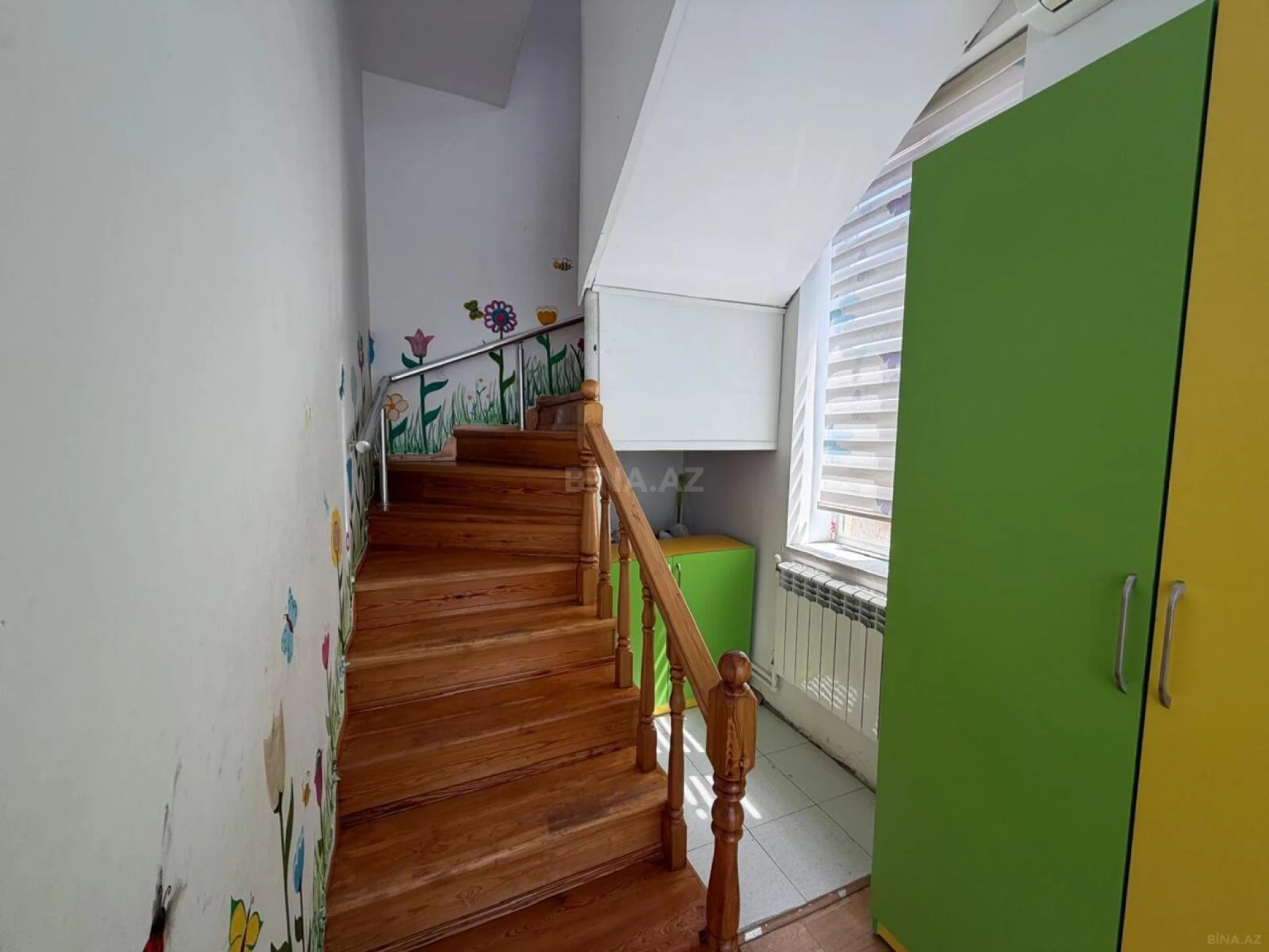 Satılır obyekt 300 m²
