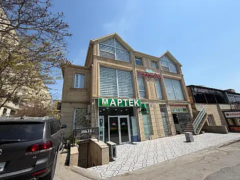 Satılır obyekt 300 m² — Bakı, Badamdar 300.00 m²