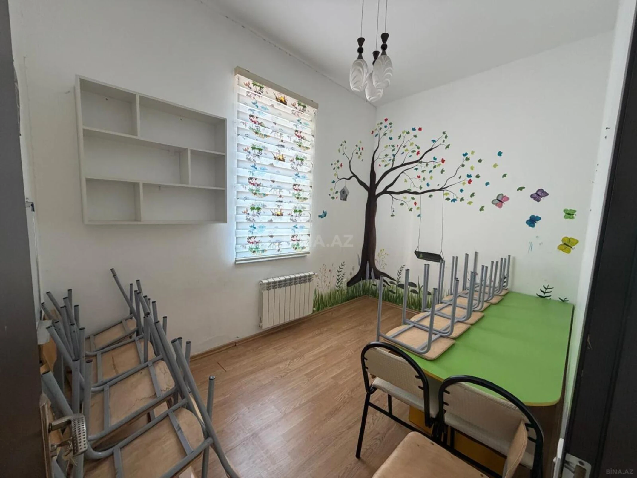 Satılır obyekt 300 m²