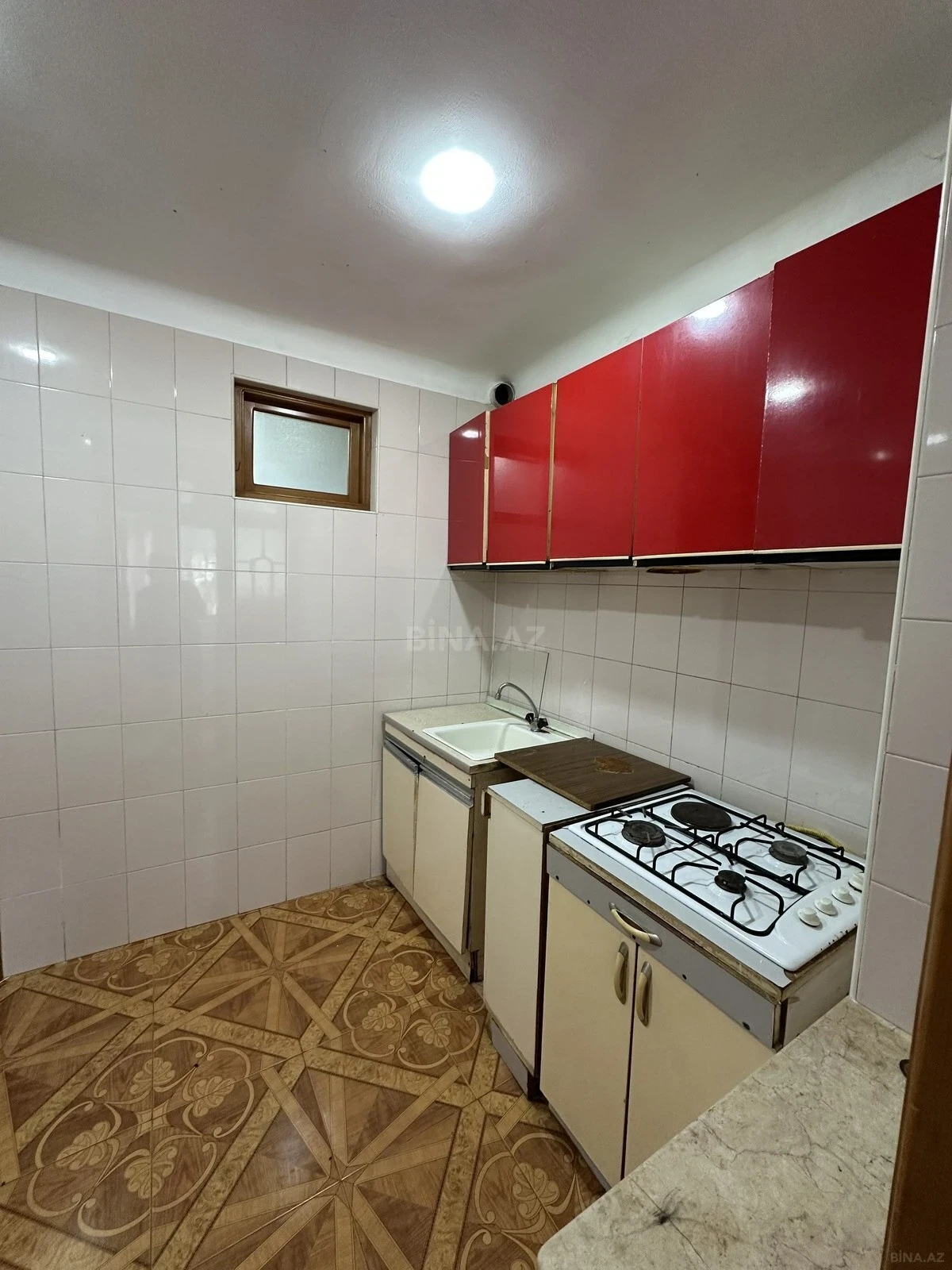 Kirayə verilir 1 otaqlı mənzil 40 m²
