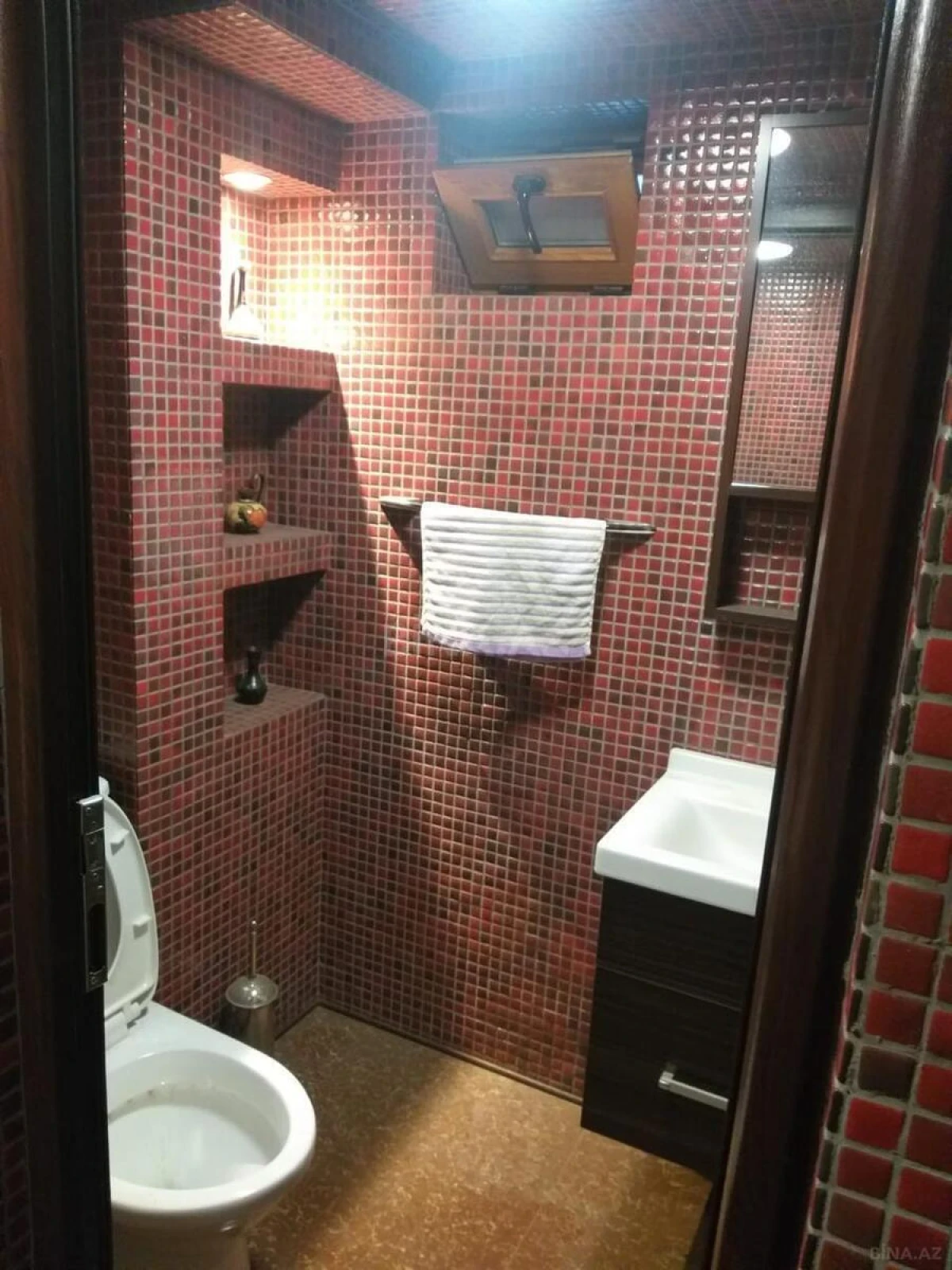 Satılır 1 otaqlı ofis 15 m²