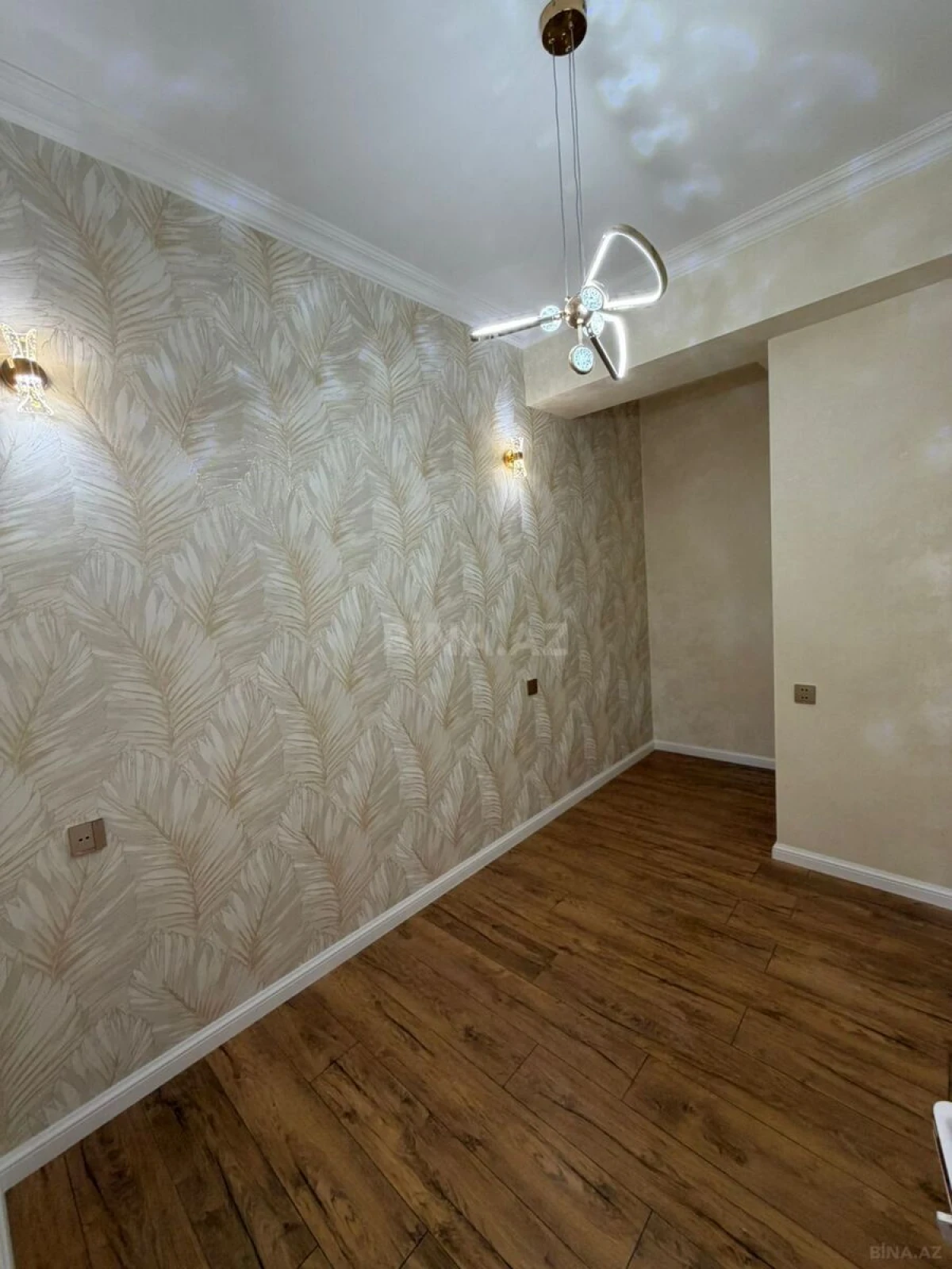 Satılır 3 otaqlı mənzil 79 m²
