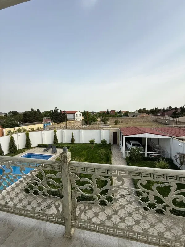 Kirayə verilir 5 otaqlı həyət evi 220 m²