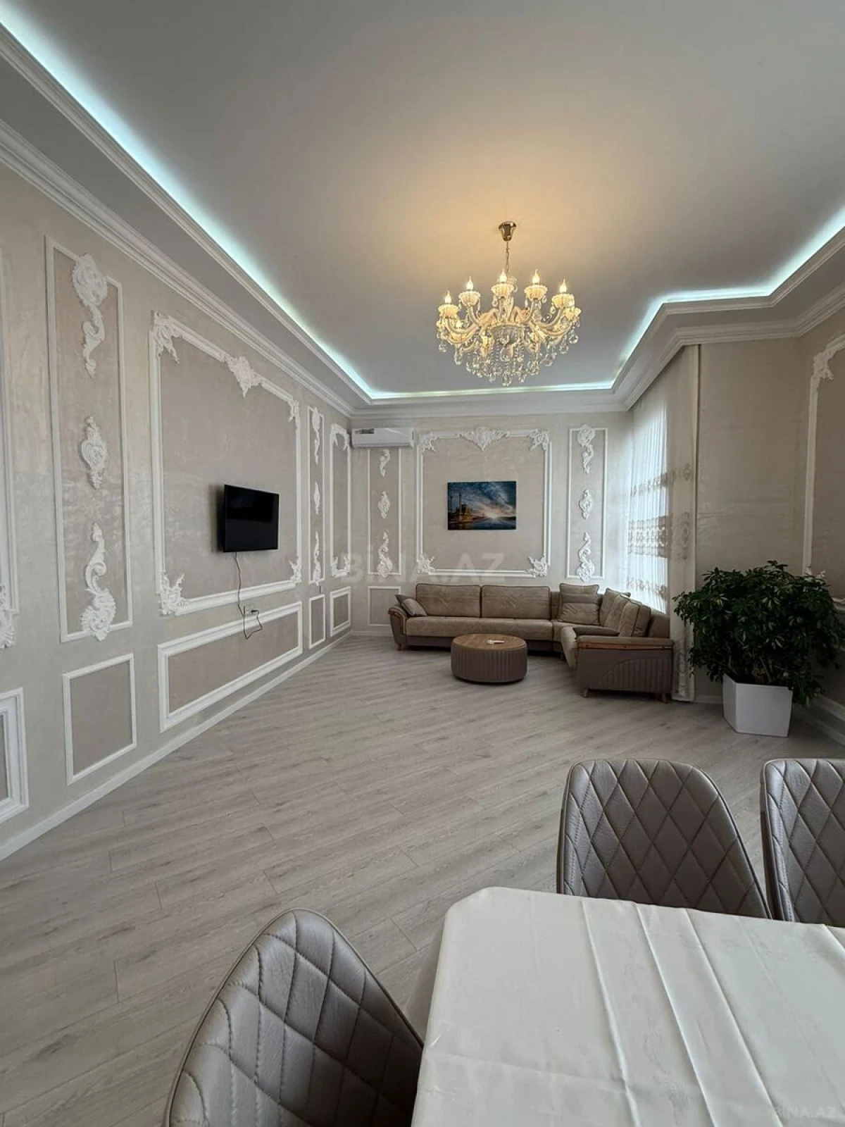 Kirayə verilir 5 otaqlı həyət evi 220 m²