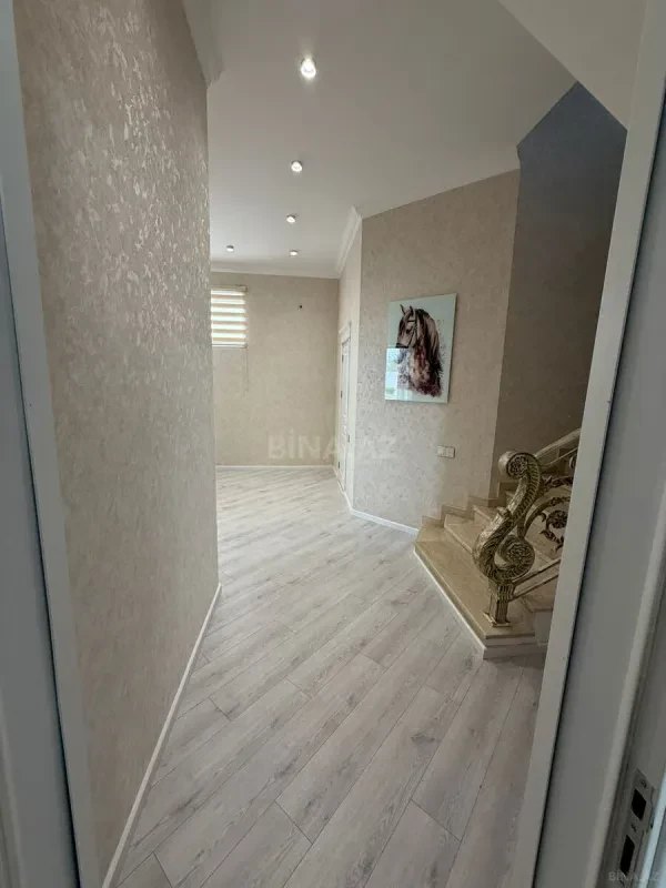 Kirayə verilir 5 otaqlı həyət evi 220 m²
