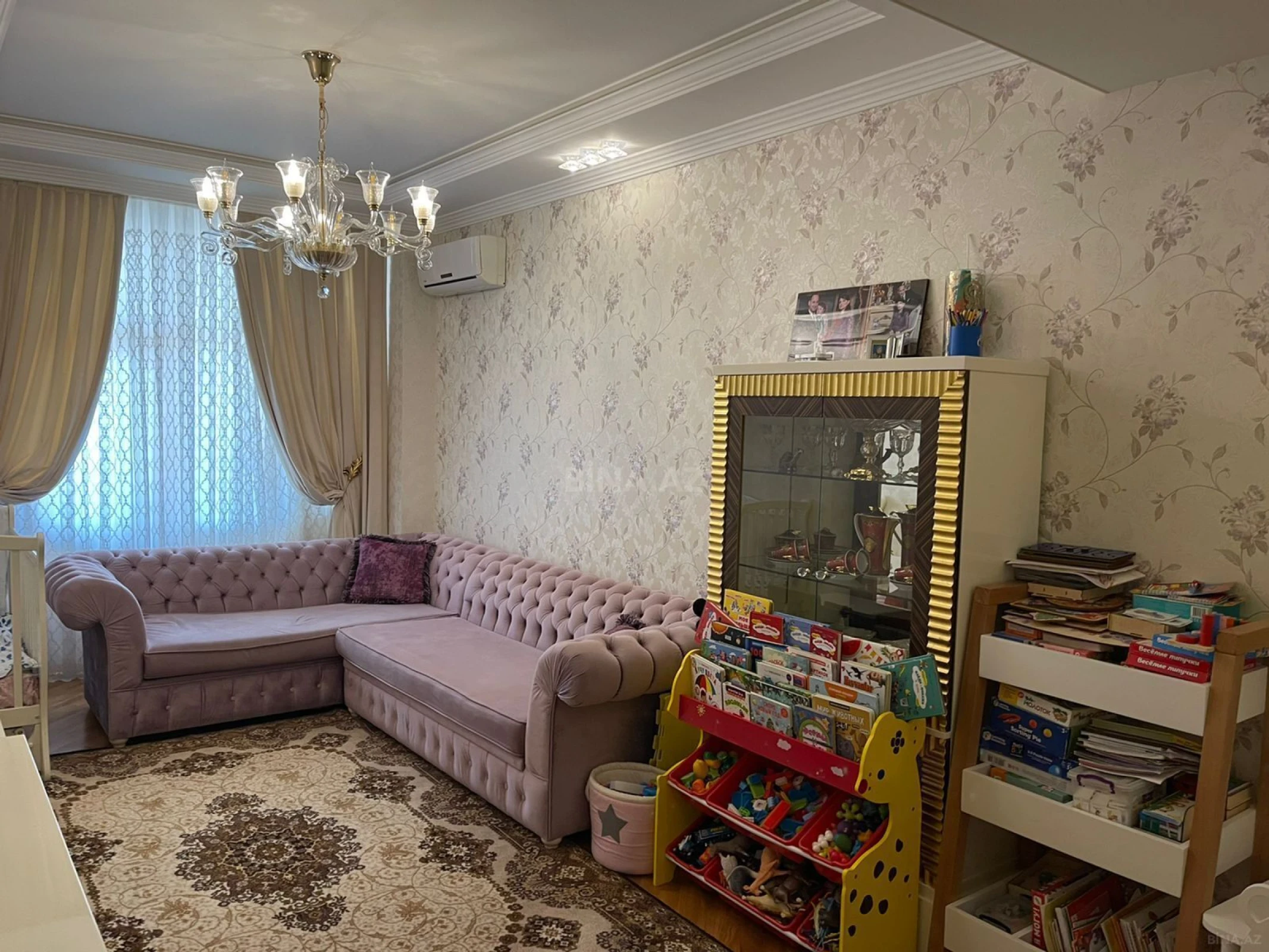 Satılır 2 otaqlı mənzil 95 m²