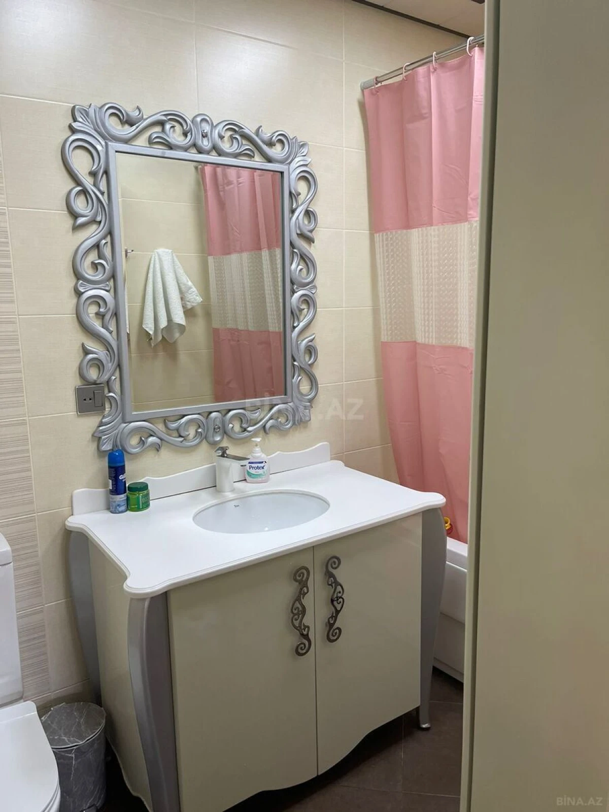 Satılır 2 otaqlı mənzil 95 m²