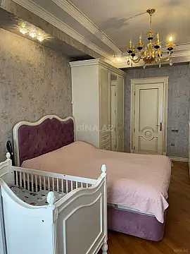 Satılır 2 otaqlı mənzil 95 m²