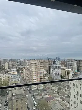Satılır 2 otaqlı mənzil 117 m²