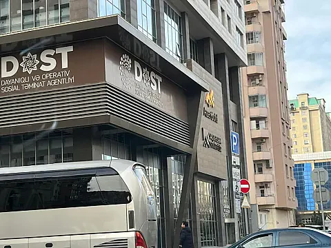 Satılır obyekt 53 m²