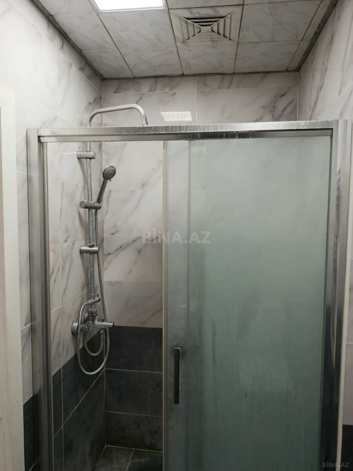 Kirayə verilir 2 otaqlı mənzil 48 m²