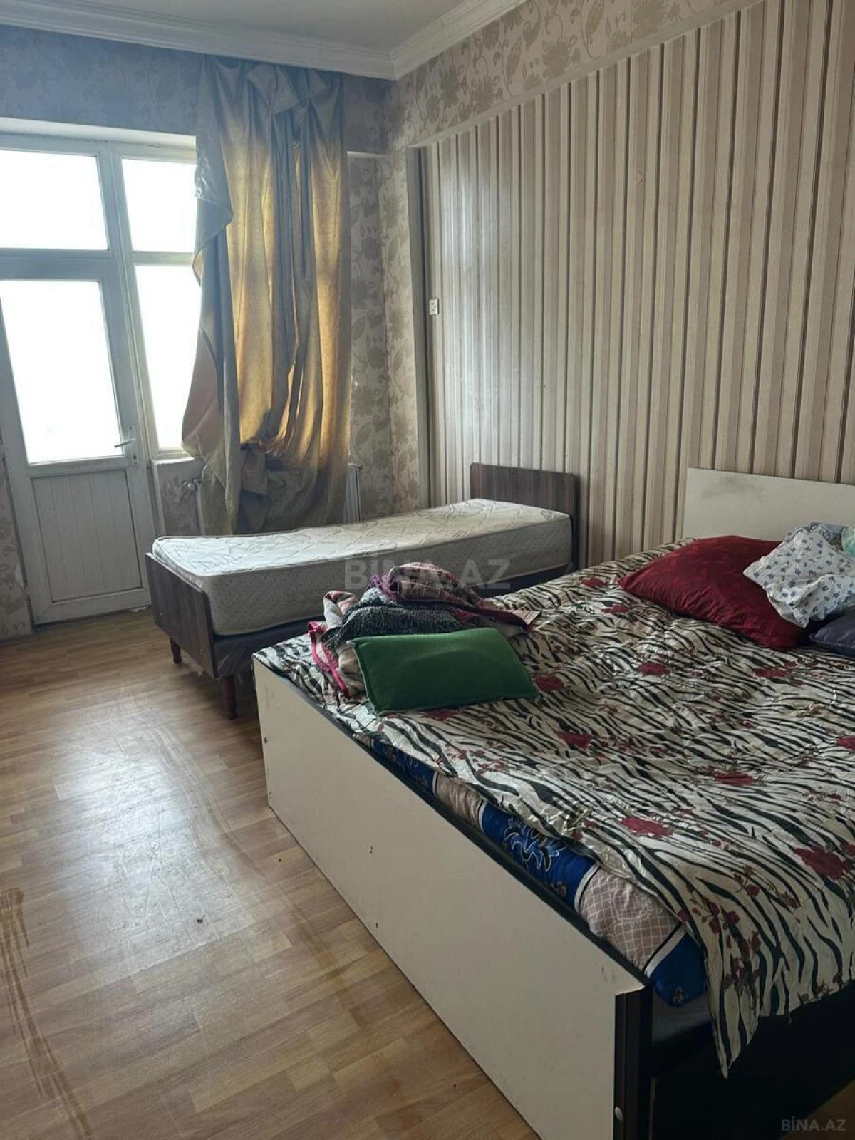 Kirayə verilir 2 otaqlı mənzil 75 m²