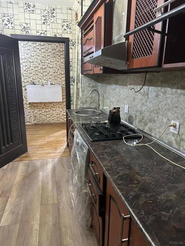 Kirayə verilir 2 otaqlı mənzil 75 m²