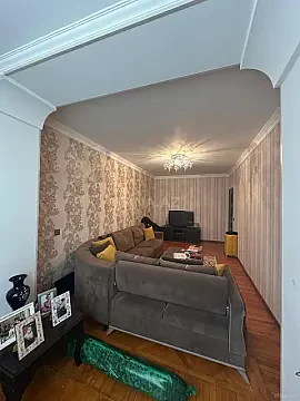 Satılır 3 otaqlı mənzil 80 m²