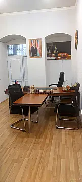 Kirayə verilir 2 otaqlı ofis 50 m²