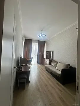 Kirayə verilir 2 otaqlı mənzil 50 m²