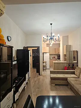 Kirayə verilir 2 otaqlı mənzil 62 m²