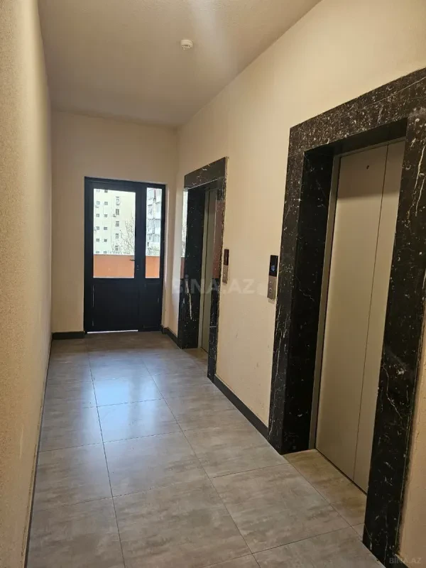 Kirayə verilir 2 otaqlı mənzil 62 m²