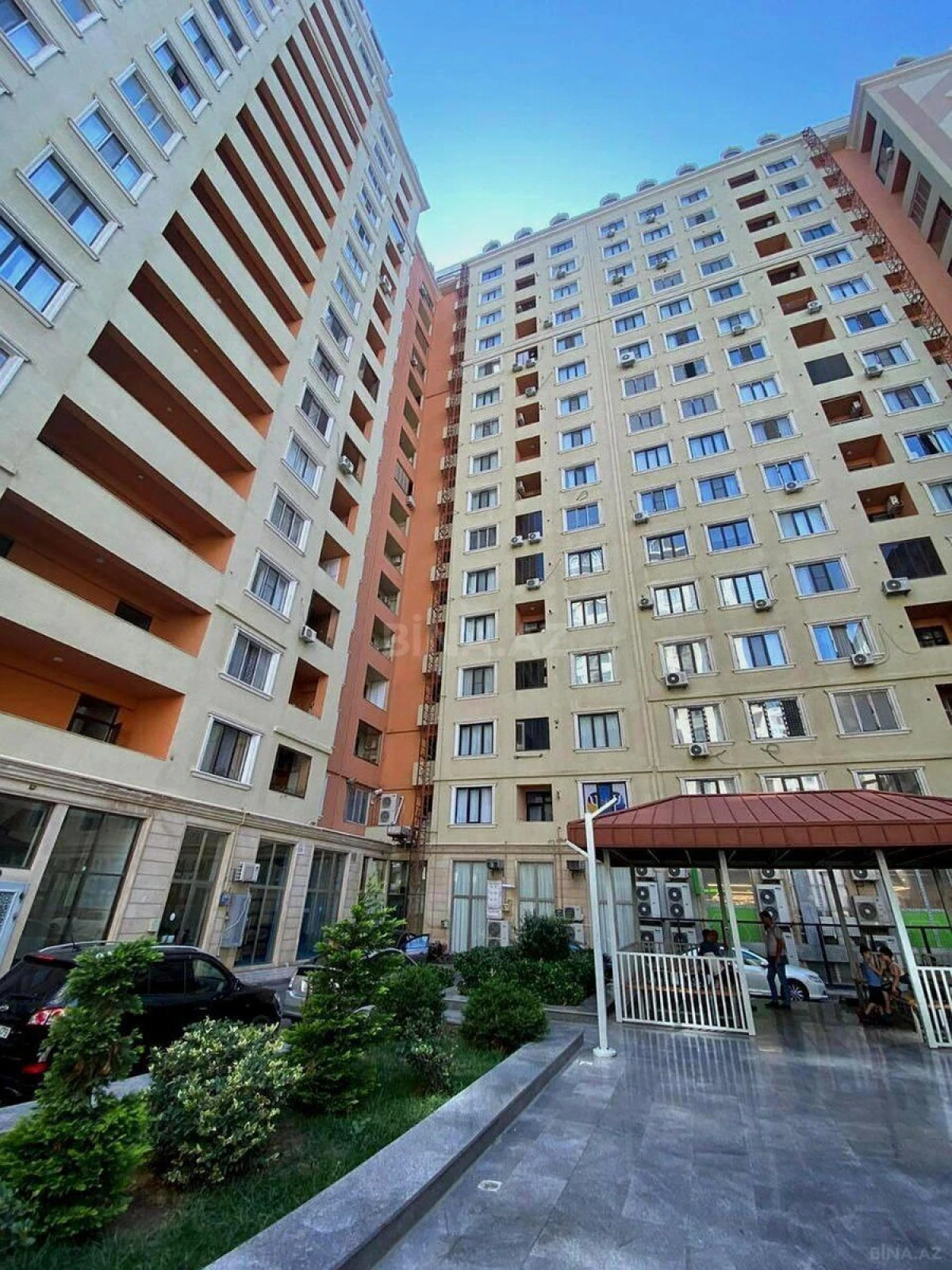 Kirayə verilir 2 otaqlı mənzil 62 m²