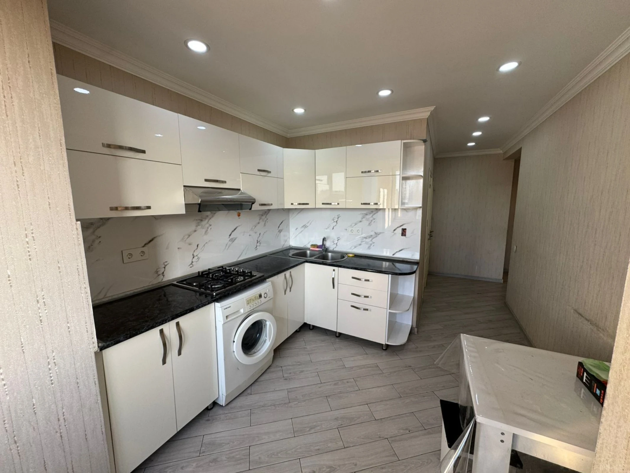 Kirayə verilir 3 otaqlı mənzil 80 m²