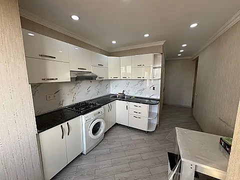 Kirayə verilir 3 otaqlı mənzil 80 m²