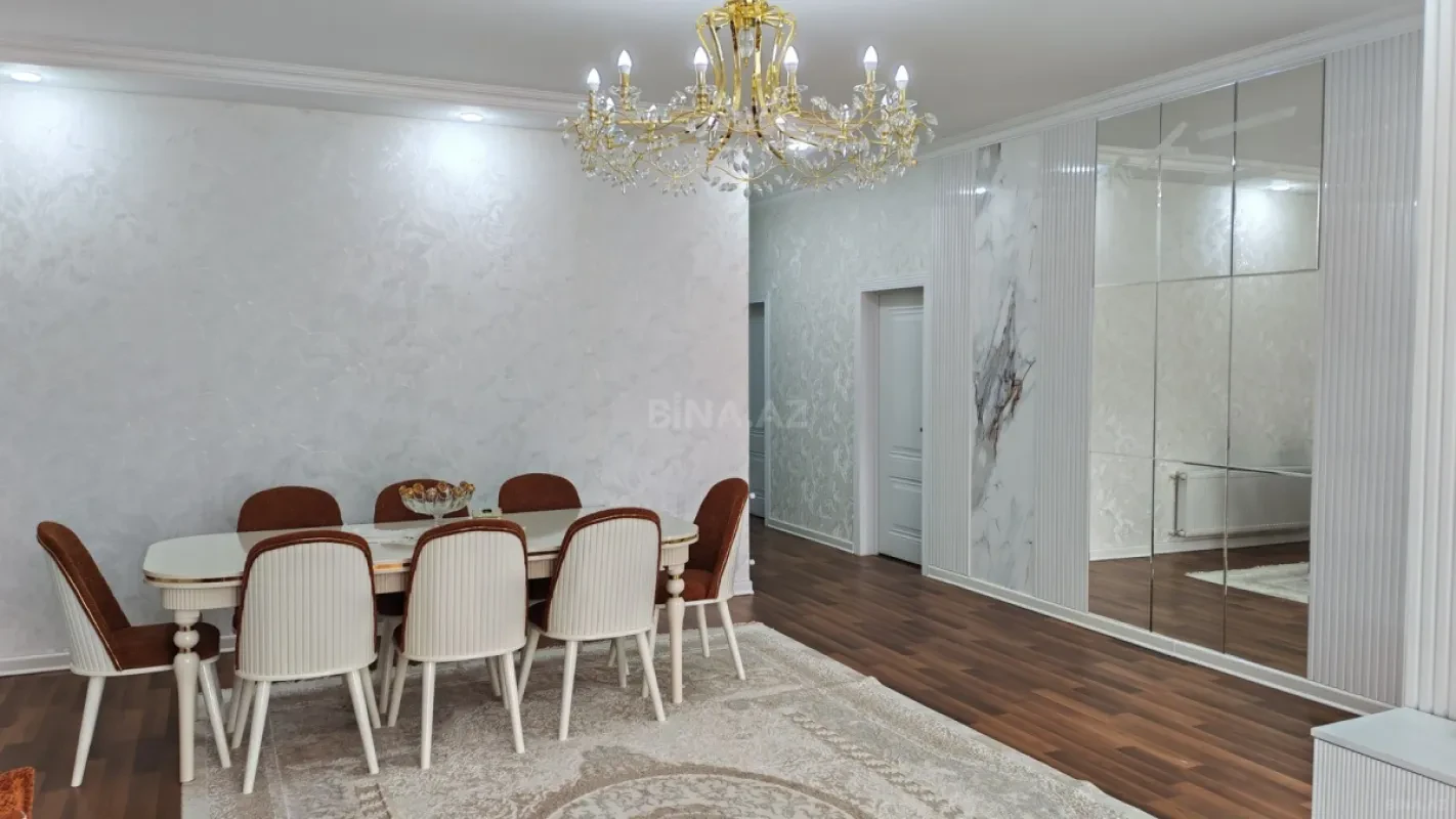 Satılır 4 otaqlı həyət evi 130 m²