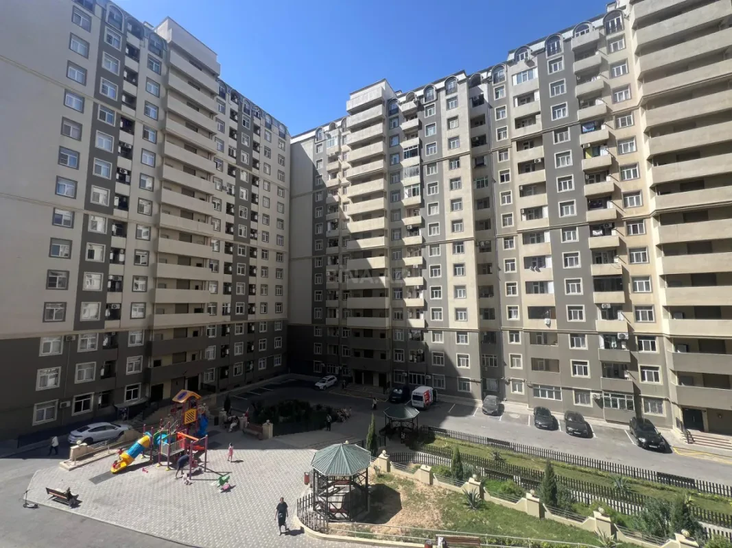 Satılır 3 otaqlı mənzil 70 m²