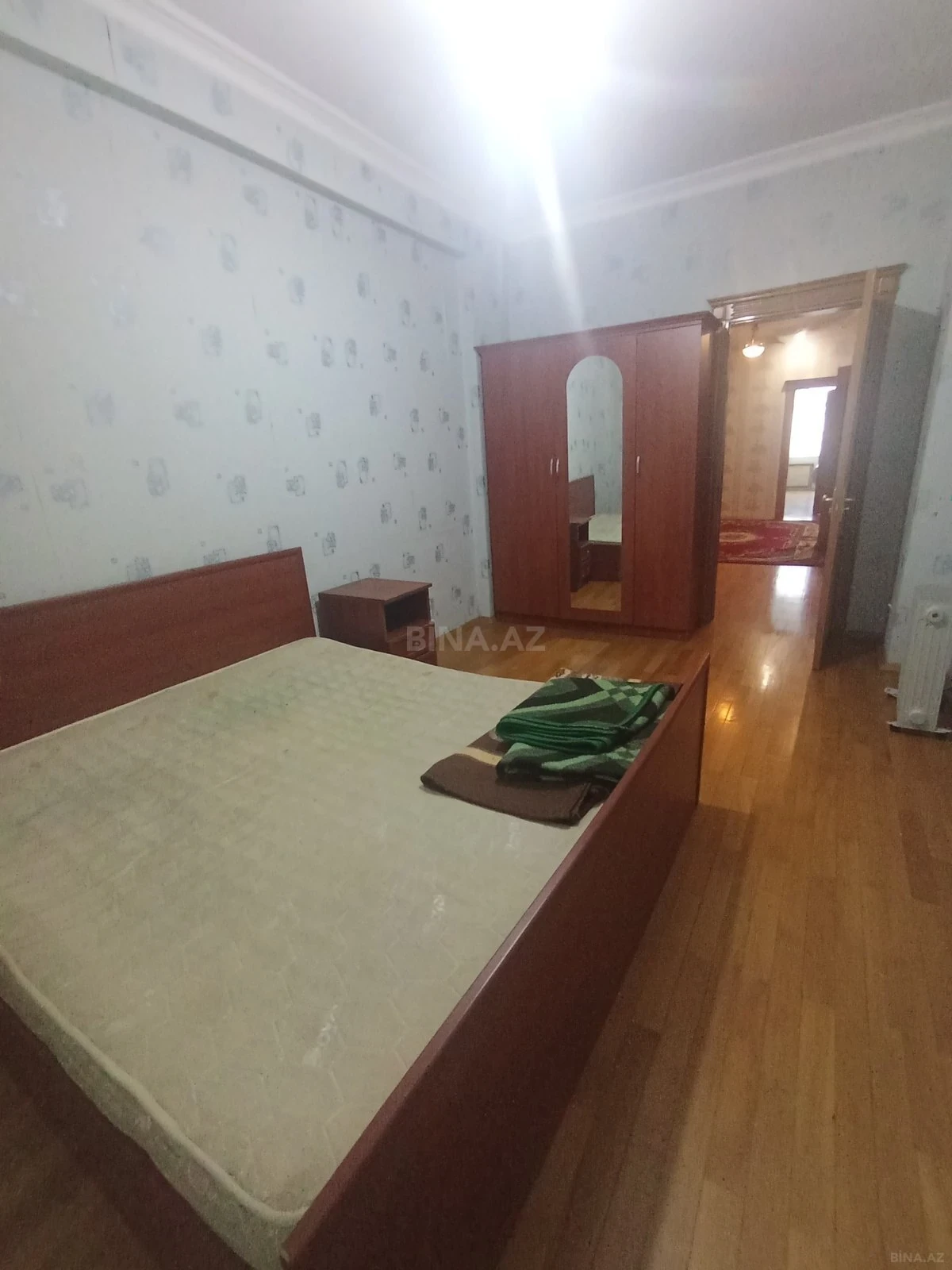 Kirayə verilir 3 otaqlı mənzil 132 m²