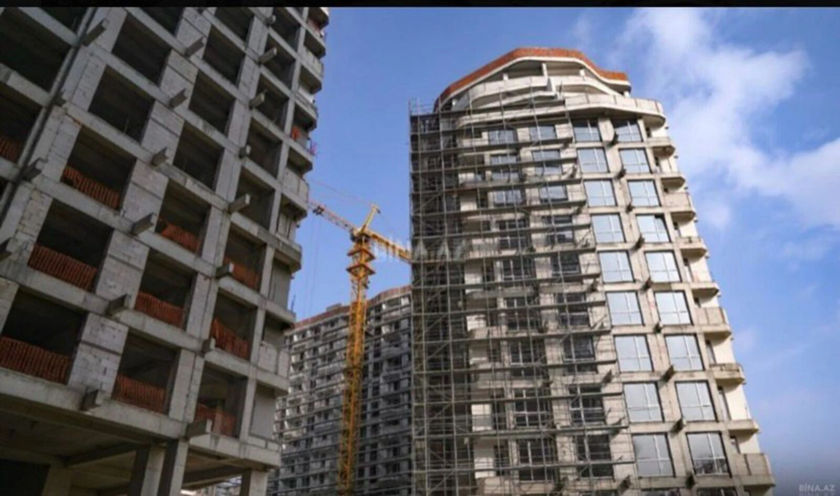 Satılır 2 otaqlı mənzil 61 m²