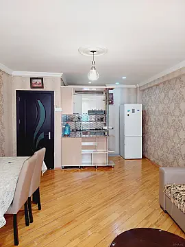 Kirayə verilir 2 otaqlı mənzil 60 m²