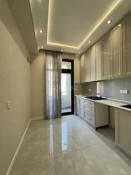 Satılır 2 otaqlı mənzil 63 m²