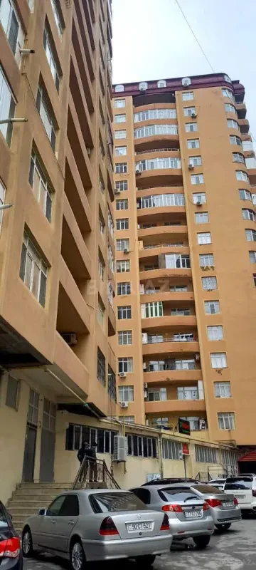 Kirayə verilir 2 otaqlı mənzil 100 m²