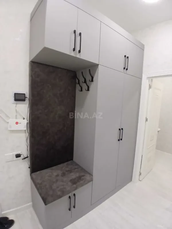Kirayə verilir 2 otaqlı mənzil 95 m²