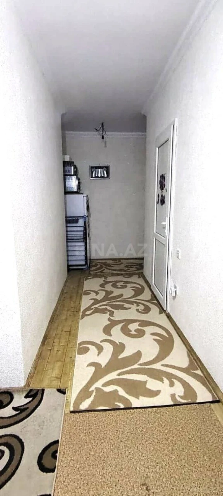 Satılır 2 otaqlı mənzil 67 m²