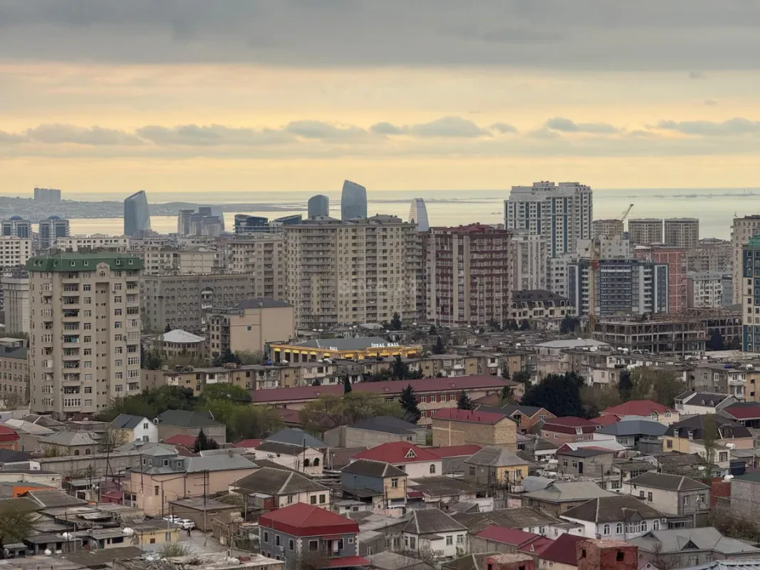 Kirayə verilir 2 otaqlı mənzil 65 m²