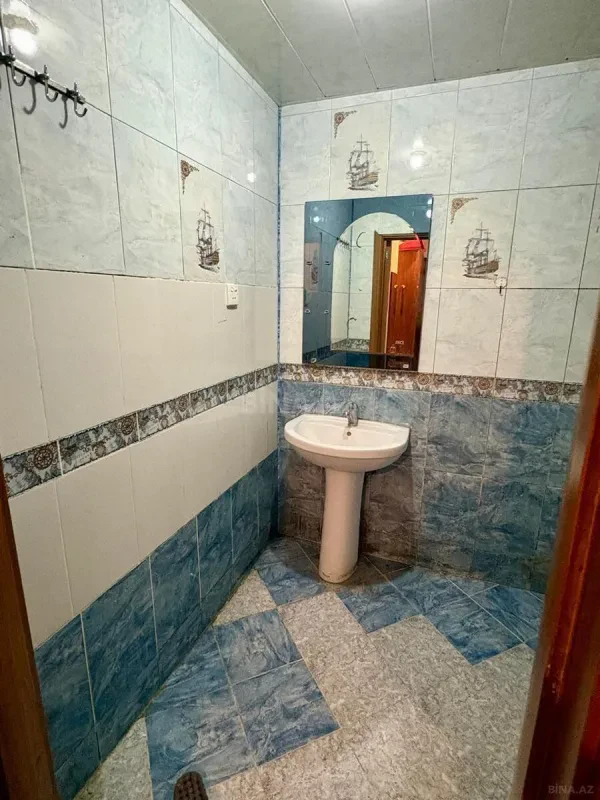 Satılır 2 otaqlı mənzil 70 m²