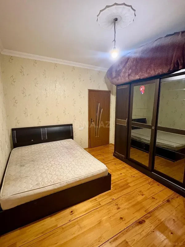 Satılır 2 otaqlı mənzil 70 m²
