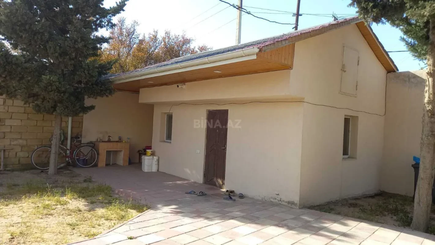 Satılır 5 otaqlı həyət evi 160 m²