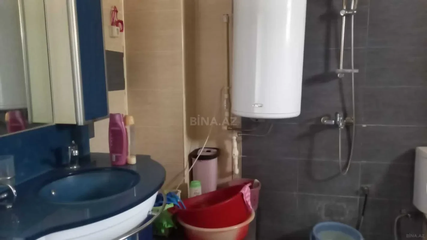 Satılır 5 otaqlı həyət evi 160 m²
