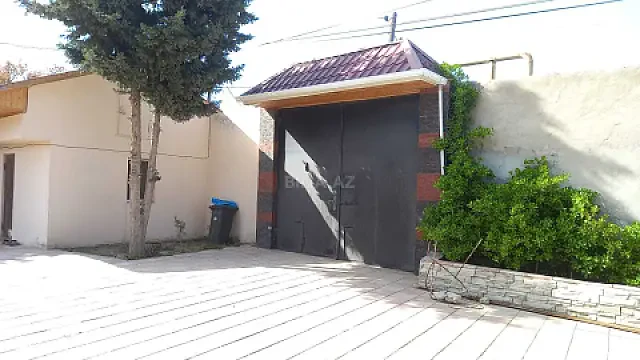 Satılır 5 otaqlı həyət evi 160 m²