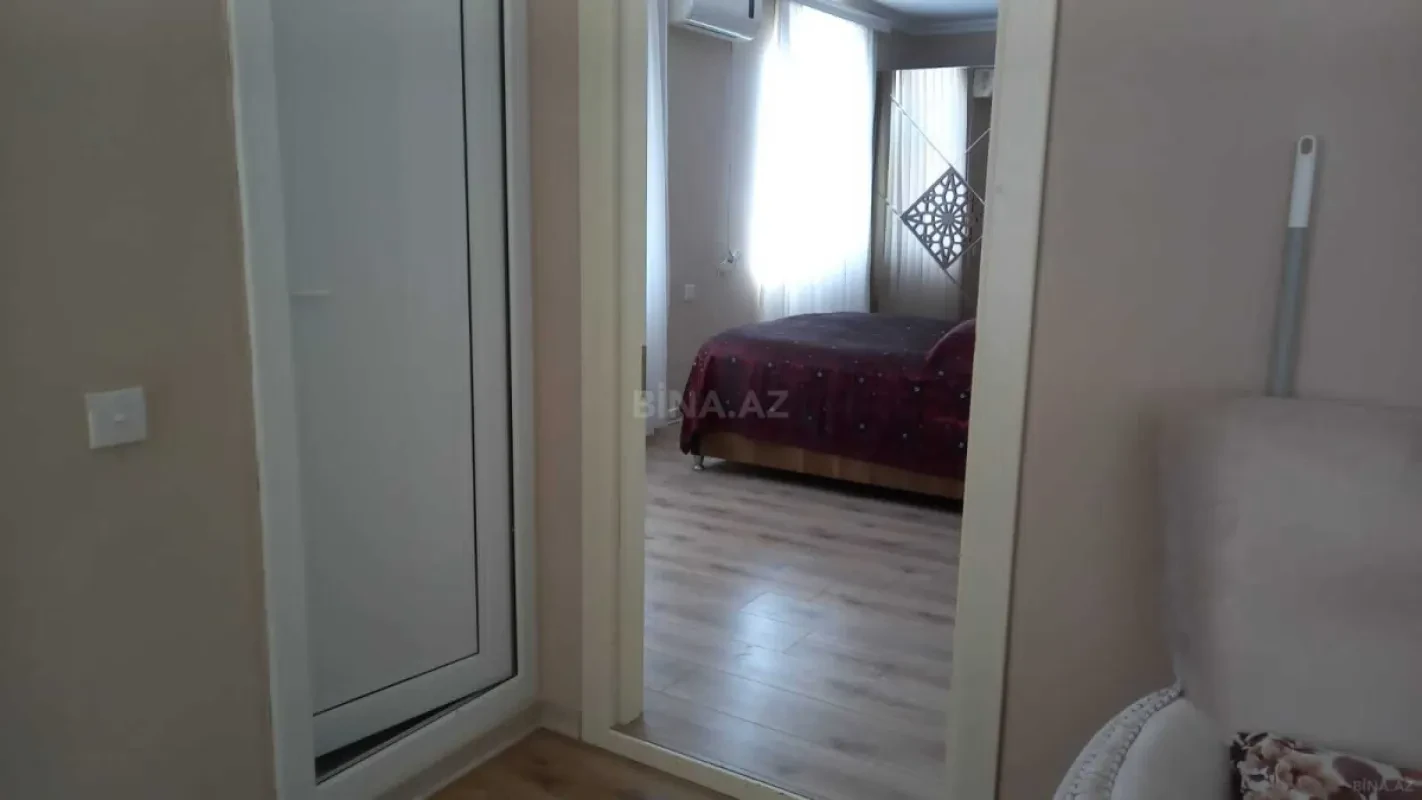 Satılır 5 otaqlı həyət evi 160 m²