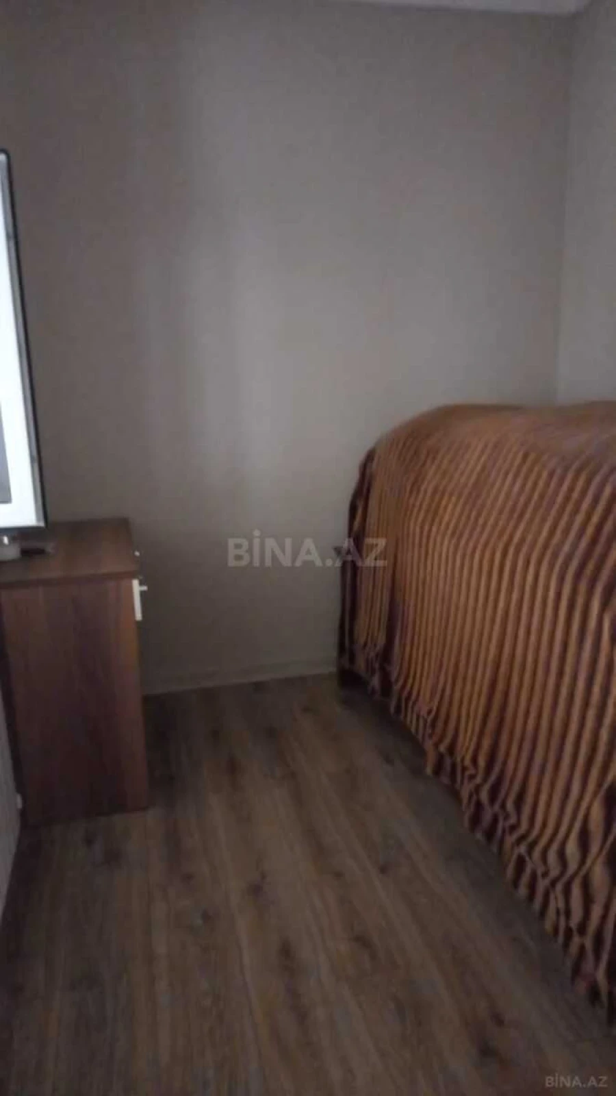 Satılır 5 otaqlı həyət evi 160 m²