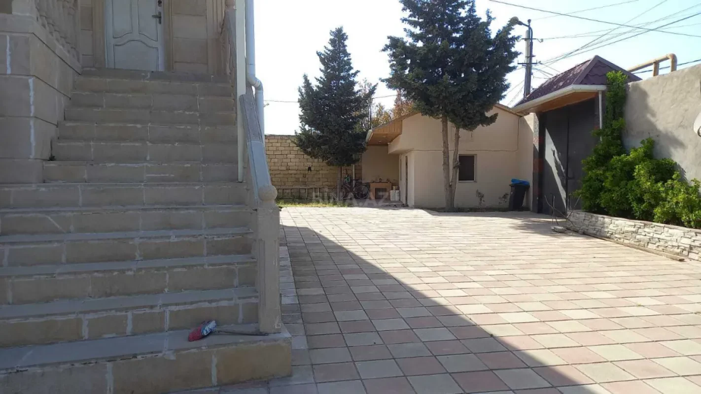 Satılır 5 otaqlı həyət evi 160 m²